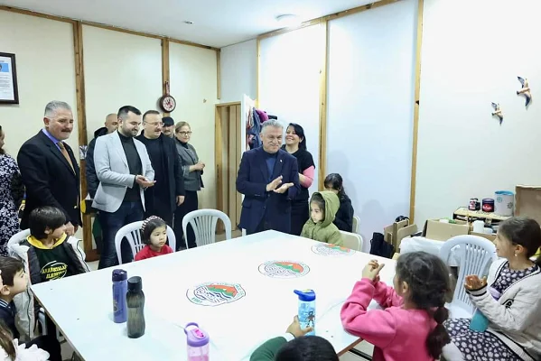 Mhp Toroslar Adayı Ali Öz, Toroslar’da sıkmadık el, çalmadık kapı, girmedik gönül bırakmayacağız dedi