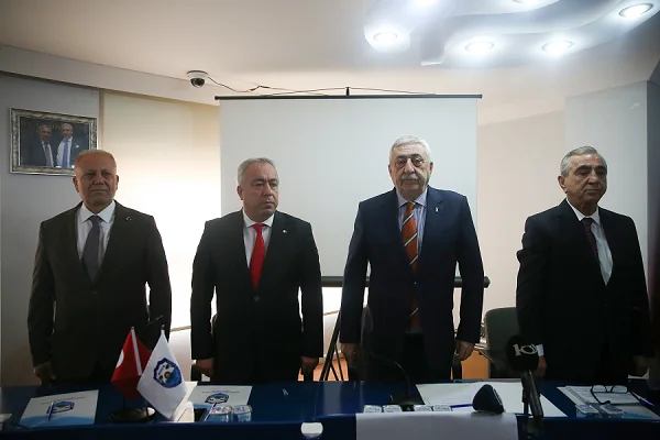 Mersin Esnaf ve Sanatkarlar Odaları Birliği Başkanlar Kurulu Toplantısı yapıldı