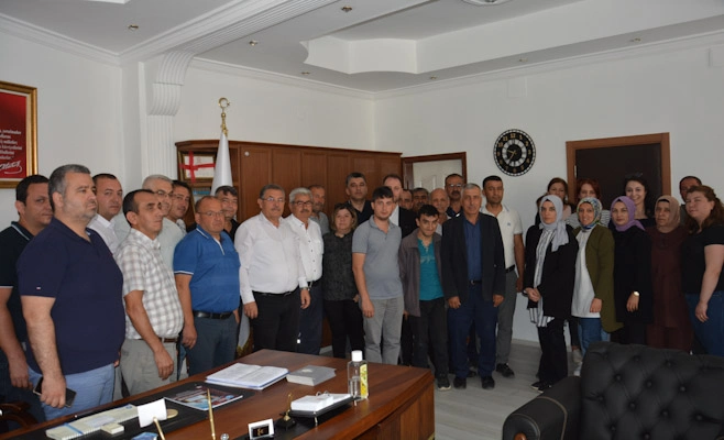 Başkan Ünüvar personeli ile bayramlaştı 