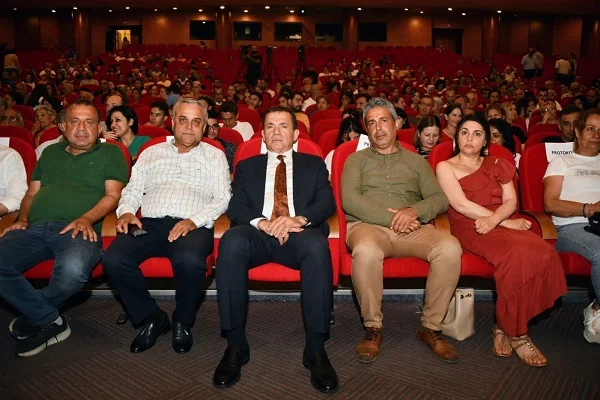 Abdullah Özyiğit, Sivas’ta katledilen yurttaşlardan tüm insanlık adına özür dilerim dedi