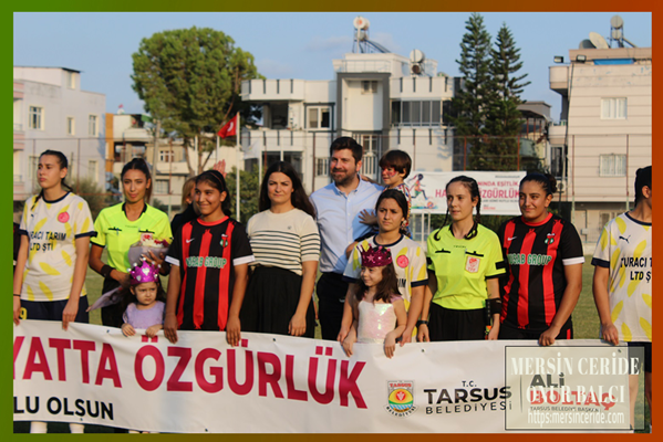 Dünya Kız Çoçukları Günü kapsamında Tarsus Belediyesi tarafından kadın futbol takımları arasında müsabaka düzenlendi