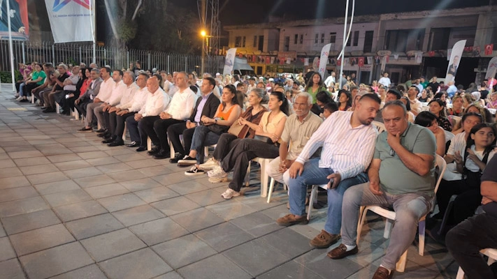 Mersin Büyükşehir Belediyesi Yaz Konserlerini Yenice'de Başlattı