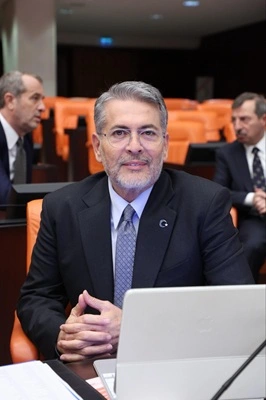 MHP MERSİN MİLLETVEKİLİ DR. LEVENT UYSAL’DAN 2B ARAZİLERİ İLE İLGİLİ ÇAĞRI
