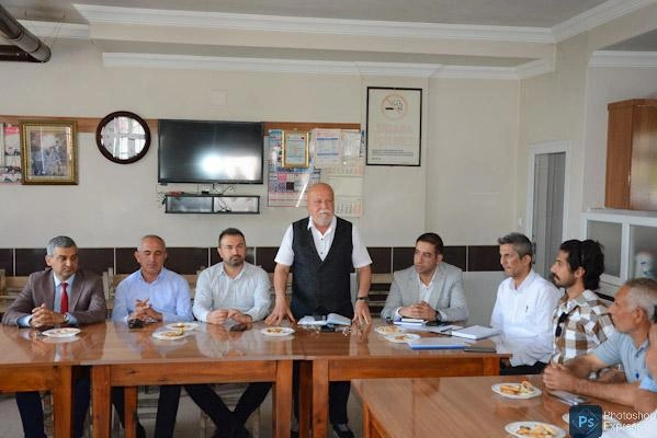 Tarsus ve Büyükşehir Belediye yetkilileri Say Köy'de muhtarlarla buluştu 