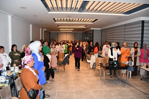 Gülnar Belediyesinden Kadınlara Özel “Kadın Sağlığı Konferansı” ve “Eğlence” Etkinliği