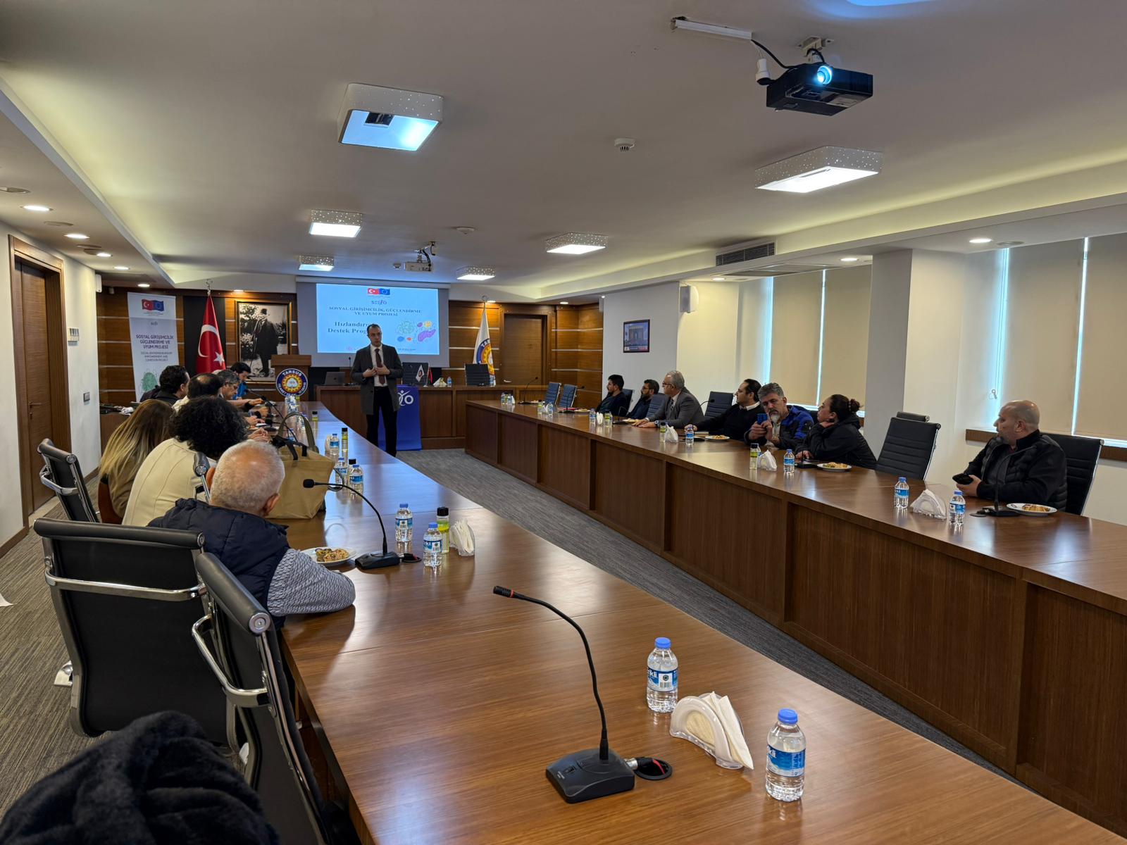 Tarsus TSO’da Hızlandırma Destek Programı 2. Çağrı İlanı Bilgilendirme Toplantısı yapıldı