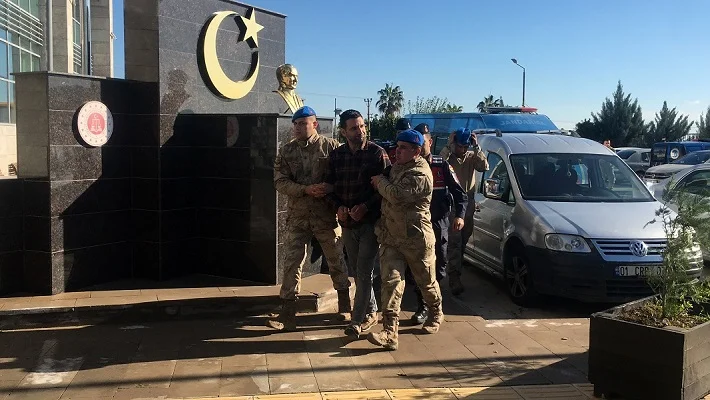 Erdemli'de tartıştığı kadını yaralayan şüpheli yakalandı