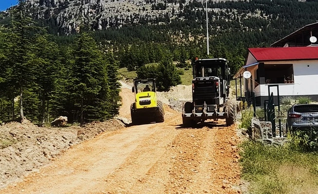 Toroslar’da Yeni İmar Yolları Ulaşıma Nefes Aldırıyor
