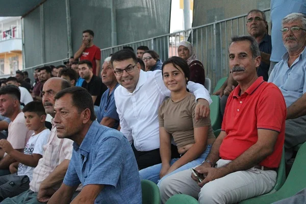 Mehmet Yunus Seven futbol turnuvasını ziyaret etti 
