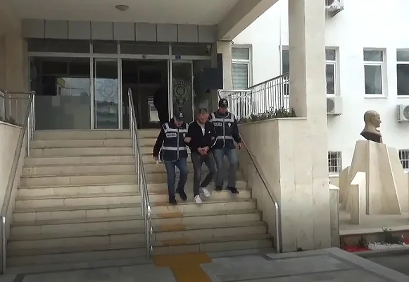 Silifke'de 37 yıl 3 ay 27 gün kesinleşmiş hapis cezası bulunan firari hükümlü yakalandı