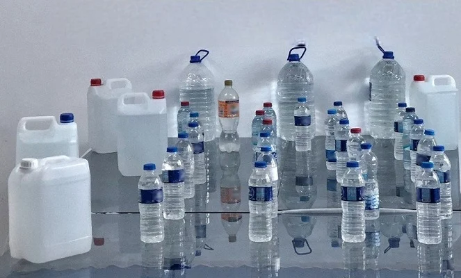 Çamlıyayla'da 80 litre sahte içki ele geçirildi