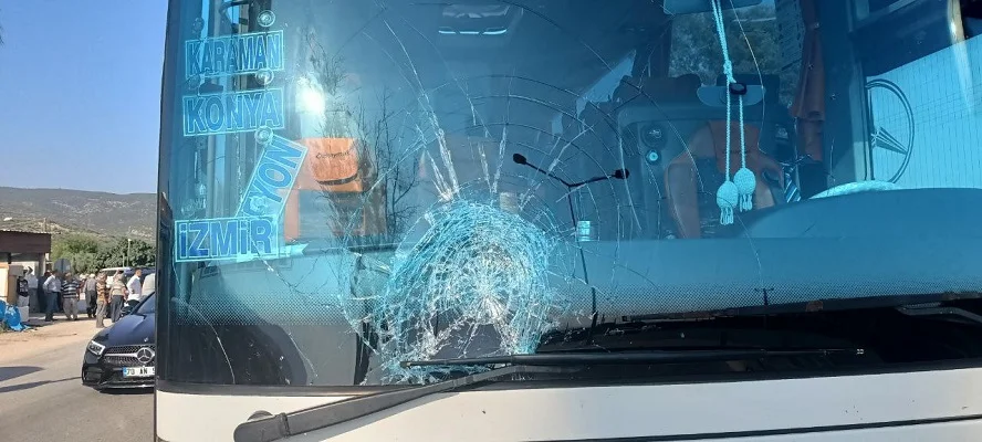 Silifke'de yolcu otobüsünün çarptığı kadın öldü