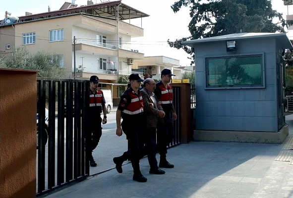 Mut ilçesinde komşusunu av tüfeğiyle öldürdüğü iddia edilen zanlı tutuklandı
