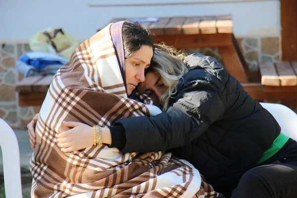 Erdemli'de tedavisi tamamlanan 330 depremzede, tarımsal araştırma enstitüsünün sosyal tesislerinde misafir ediliyor