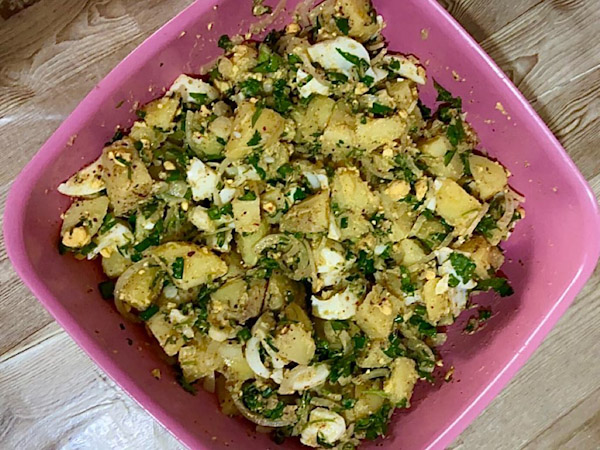PRATİK PATATES SALATASI