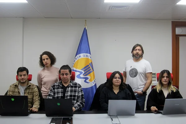 Mersin'de öğretim görevlileri depremin sosyal medyadaki yansımalarını araştıracak