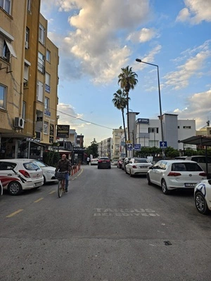 Tarsus’ta Bıçaklı Kavga: 2 Öğrenci Yaralandı