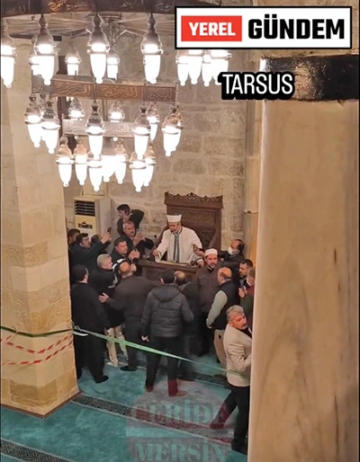 Tarsus Ulu Camii’nde Sakal-ı Şerif Ziyarete Açıldı