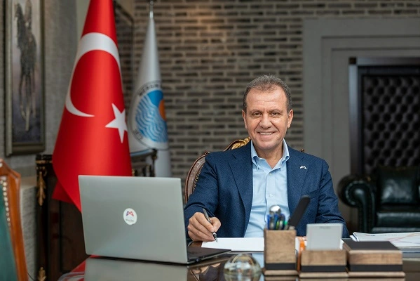 Mersin Büyükşehir Belediye Başkanı Vahap Seçer'den 3 Ocak mesajı